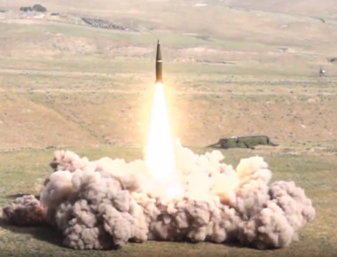 Ο ρωσικός στρατός σε μια εντυπωσιακή επίδειξη ισχύος! (βίντεο)